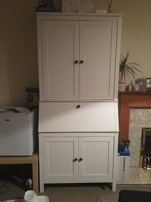 Biurko-sekretarzyk IKEA HEMNES-drewno-witryna-regal-komoda
