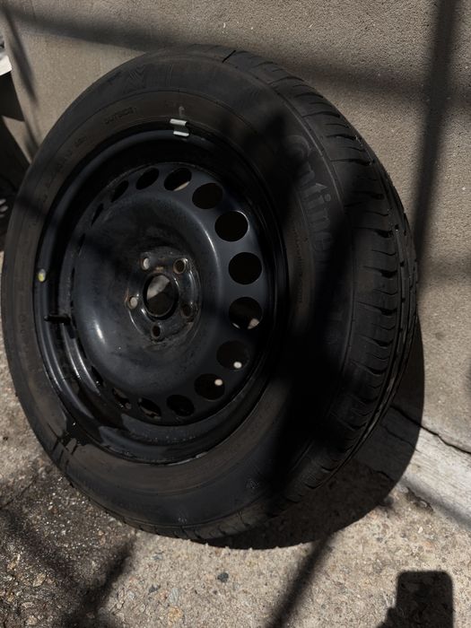 Продам колесо в сборе разболтовка 5.105 R16