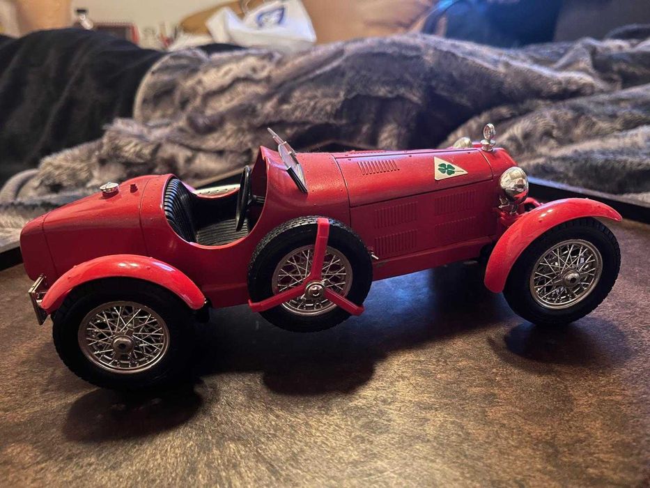 Miniatura 1:18 Alfa Romeo 2300 Monza de 1934