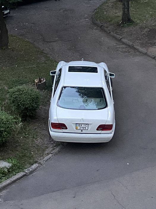 Продам Mercedes w210 e320