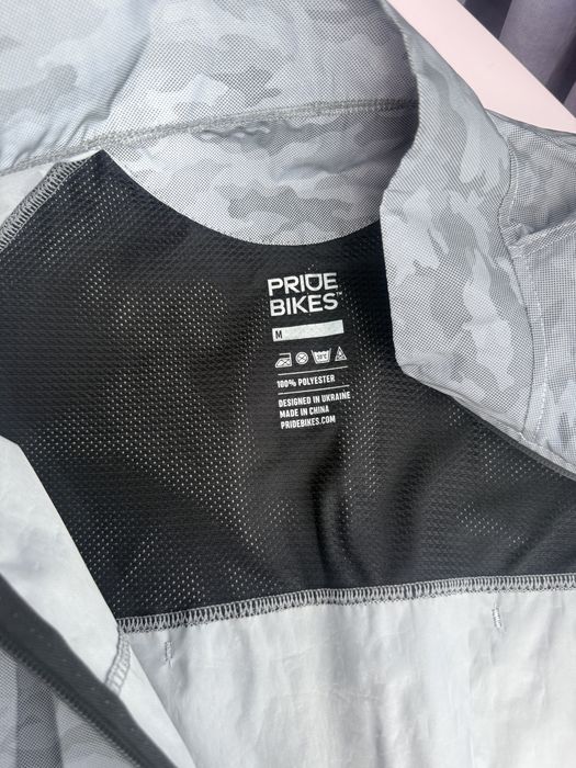 Куртка Pride Adventure