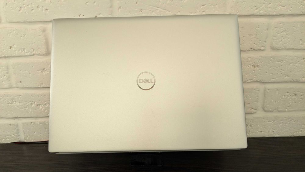 Dell Inspiron 16 5625 Touch - 16" - Ryzen 7-5825U/16gb/512gb #217