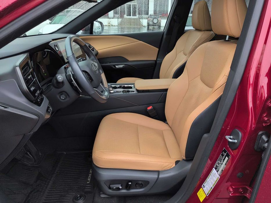 Lexus RX 350h Luxury      2024