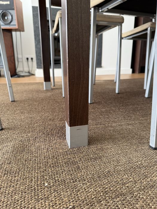 Mesa de jantar com 6 cadeiras