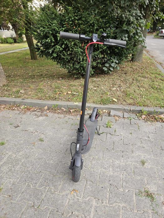 Hulajnoga elektryczna Xiaomi Mi Pro 2 jak nowa mały przebieg