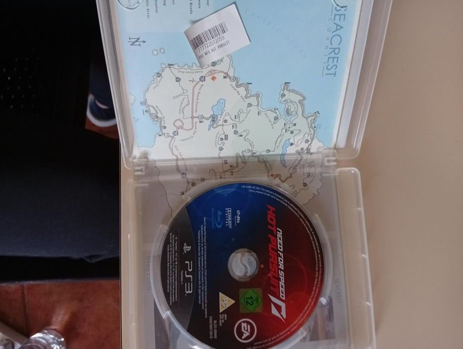 Need for Speed Hot Pursuit PS3 Completo