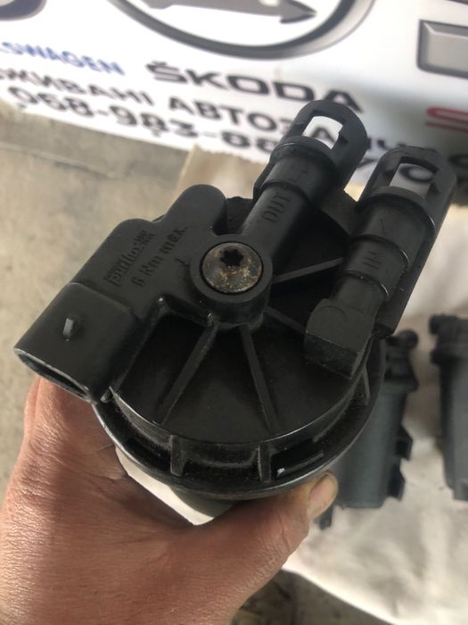 Корпус паливного фільтра Опель Астра Ж, Зафіра А, Комбо Ц, Вектра Ц