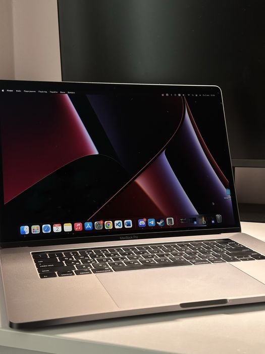MacBook Pro 15 2016 16/256