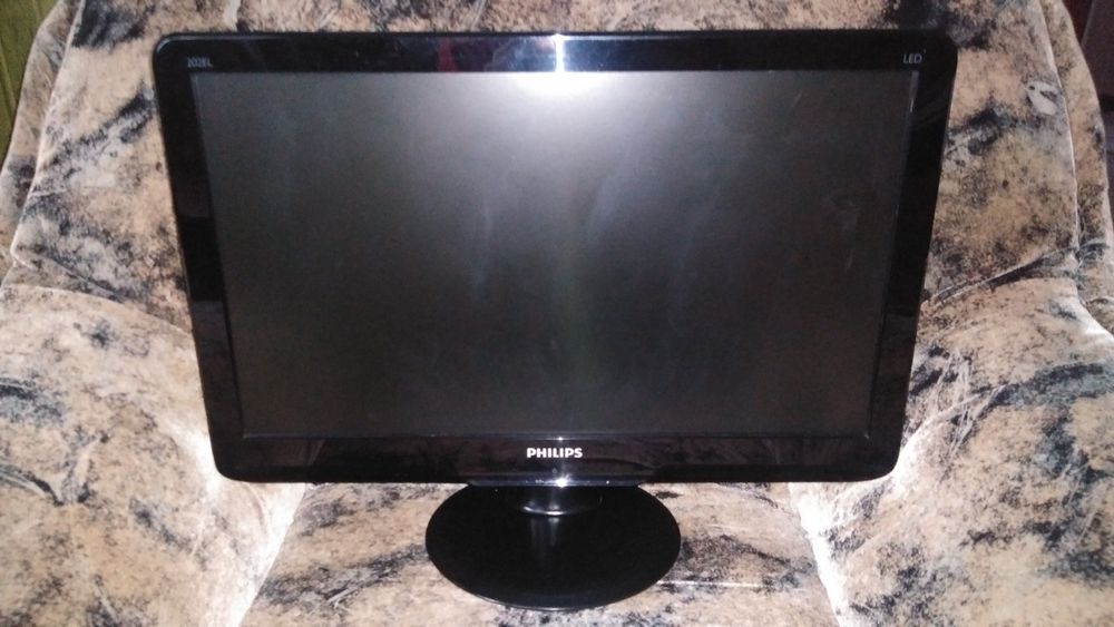 Монитор  PHILIPS