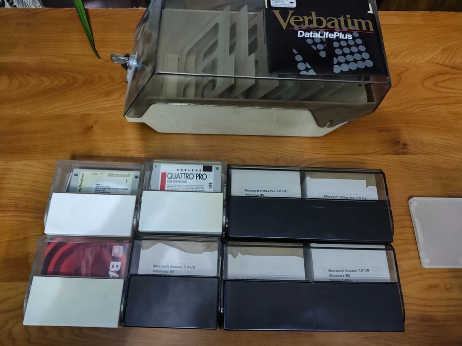Windows 3.1 , office 95 i inne dla kolekcjonera