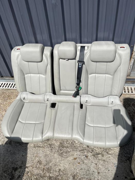 Vendo Bancos em Pele Range Rover Evoque