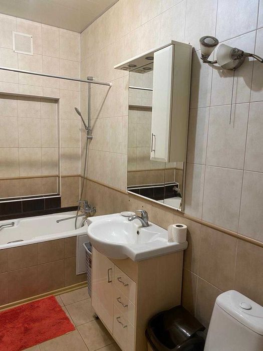 Оренда 2-о кімнатної квартири у центрі Харкова - можливо з гаражем...