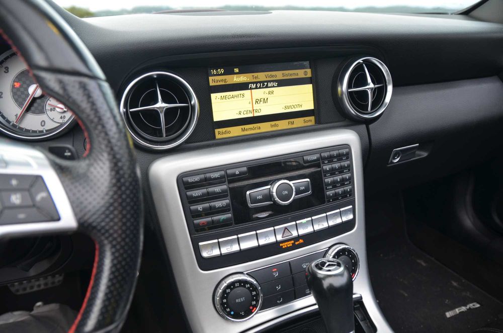 Mercedes-Benz SLK 250 CDi BlueEfficiency Automático | AMG