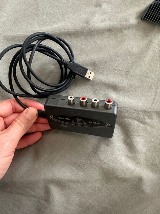 Interface de Audio UCA200