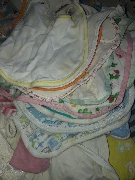 Одежда для новорожденных  бу