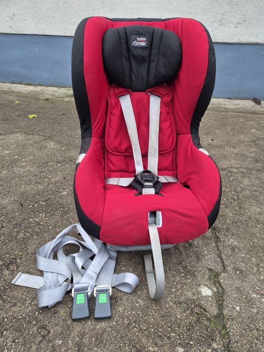 Fotelik Britax Romer Max Way 9-25kg RWF (tyłem)