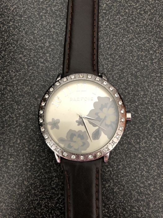 Varios relogios cafa um 5€