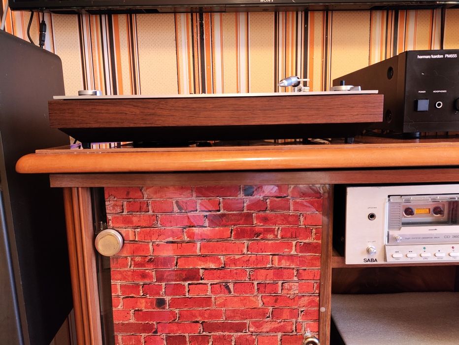 Beogram 1200 проигрыватель пластинок Bang & Olufsen, видео работы