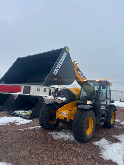 Телескопічний навантажувач JCB 541-70