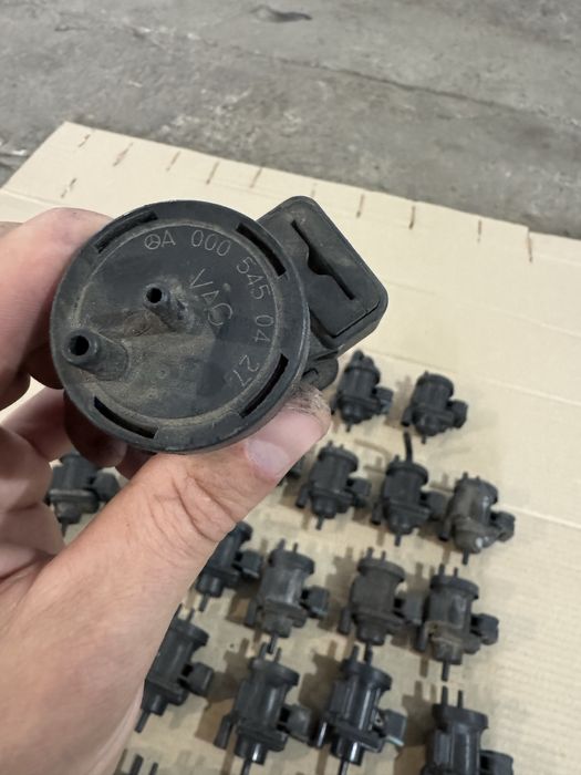 Клапан датчик управління турбіни Mercedes Sprinter 2.2 2.7CDI Vito2.2