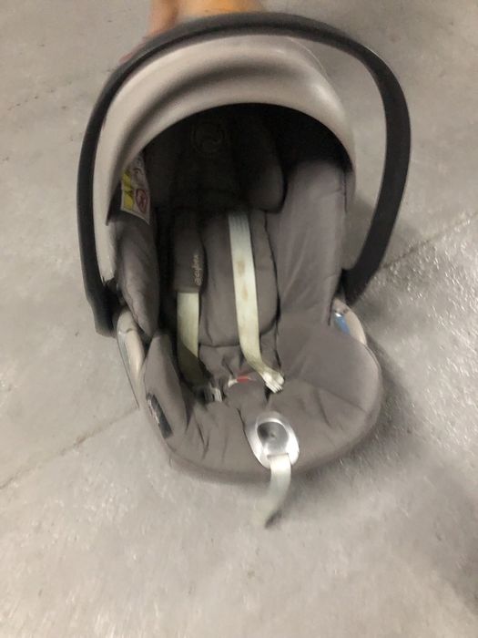Ovo cybex cloud z com isofix 360