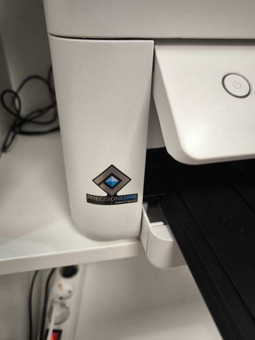 Epson SureColor SC-F100 – Excelente Estado