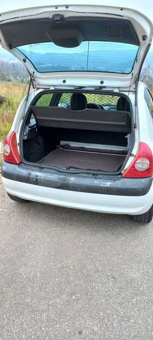 Vendo ou troco Clio 2 Lugares