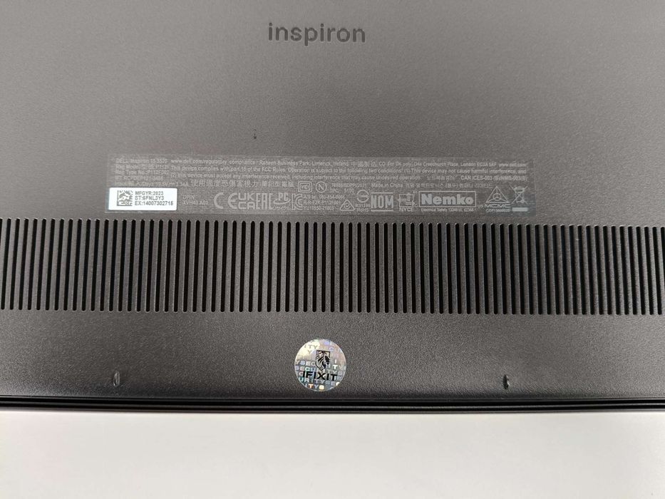 Dell Inspiron 15 3520 Intel Core i5-1135G7, 8 GB RAM,256 GB SSD,WIN 11