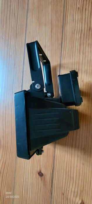 PROJECTOR AREV 150W Exterior, inclui lâmpada