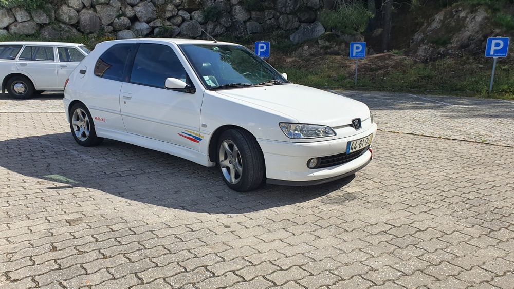 306 Hdi. 2.0 Hdi Xs comercial.