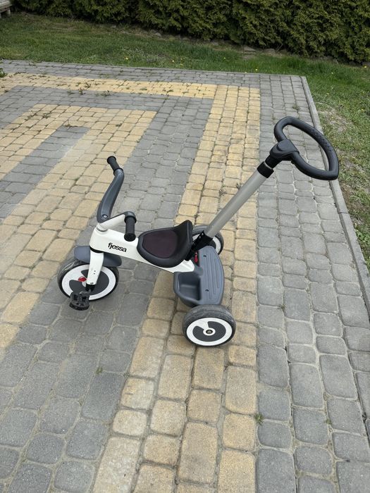 Rowerek trójkołowy Fjessa