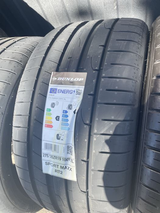 Шины разноширокие 275/35/19 245/40/19 Dunlop Sport Maxx RT2
