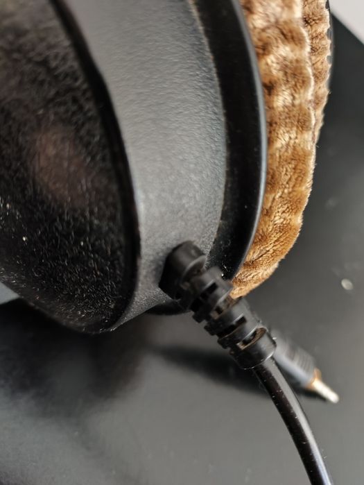 Studio headphones Beyerdynamic DT 770 Pro