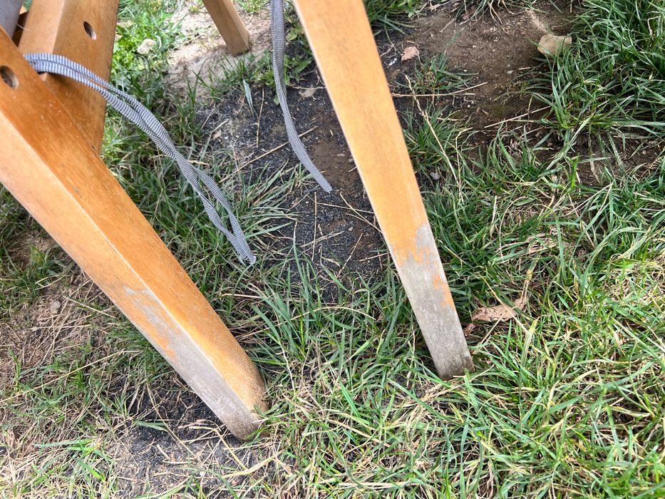 Sprzedam komplet mebli ogrodowych z drewna akacjowego