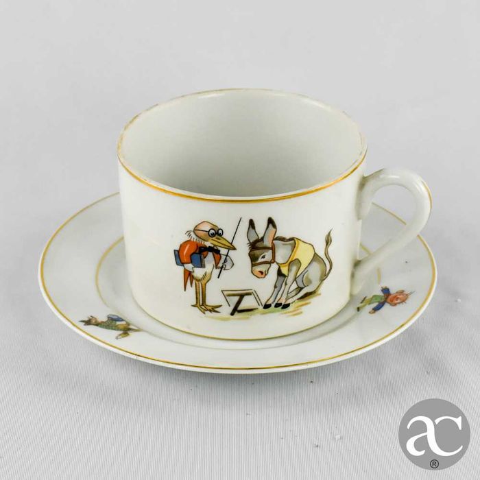 Chávena almoçadeira e pires, de criança, porcelana Artibus
