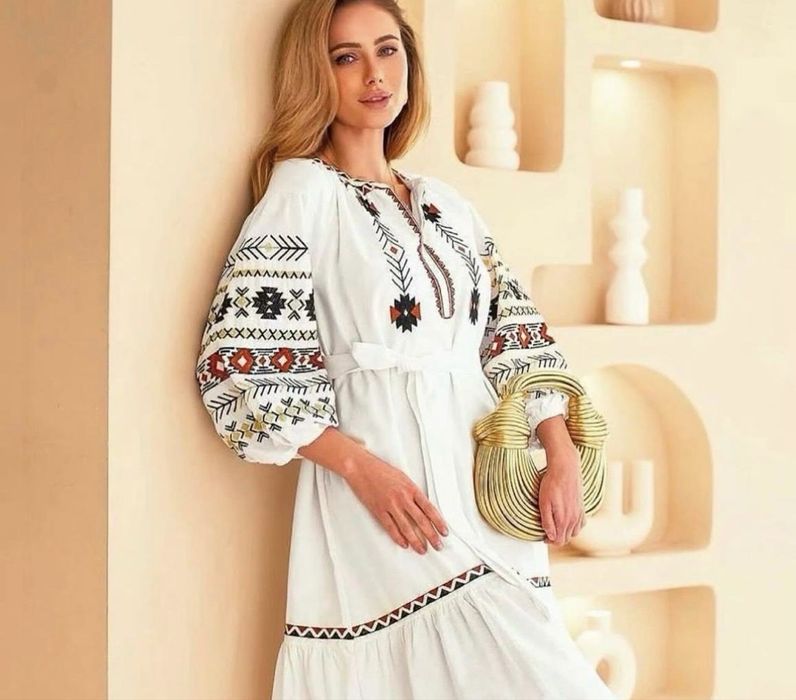 Жіноча вишита сукня Плаття вишиванка