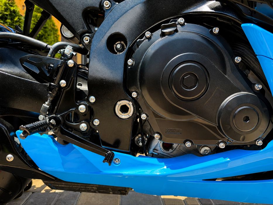 Мотоцикл suzuki gsx-r 750 2024 года
