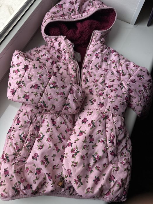 Зимова курточка на дівчинку