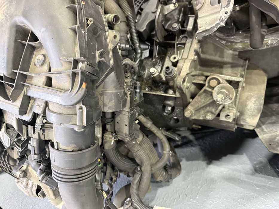 Motor e Caixa Citroen/Peugeot 1.6 HDI  Ref: 9H06