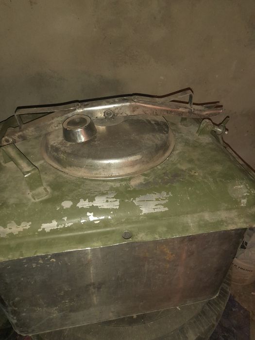 Бак польової кухні.