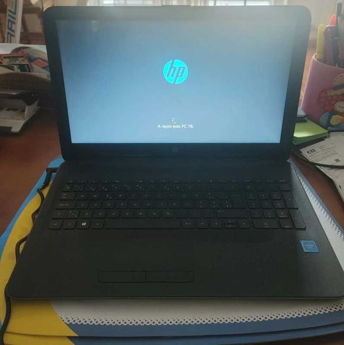 HP 250 G4 Portátil Windows 10 Intel Celeron N3050 4GB RAM 500GB (ler descrição)