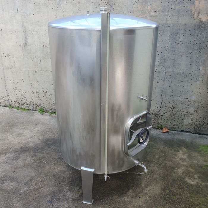 Cuba inox 950 Litros