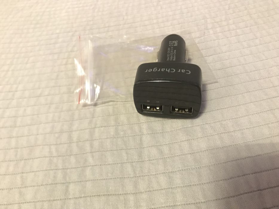 Car charger, ladowarka samochodowa, voltomierz