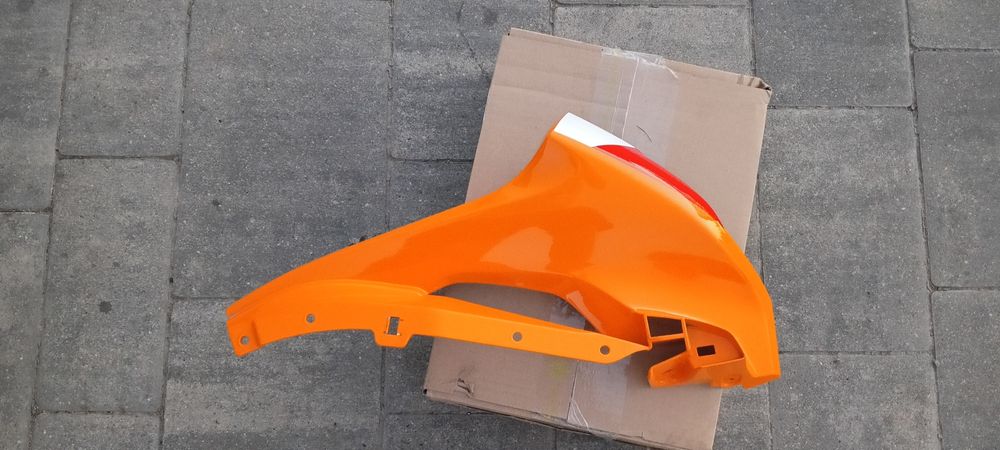 Owiewka czasza Honda CBR 125 JC50