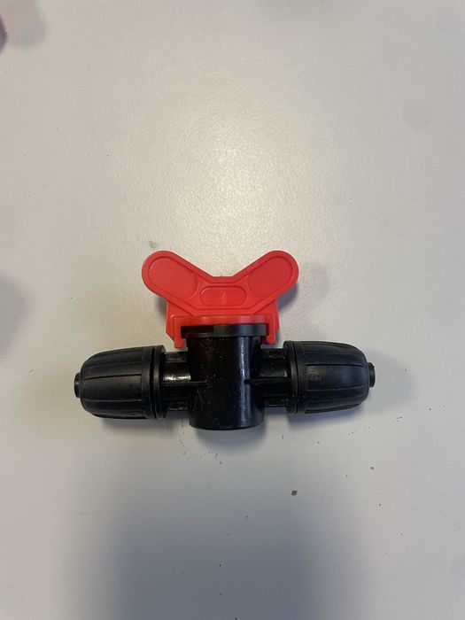 12  torneiras de bola para rega 8-10mm