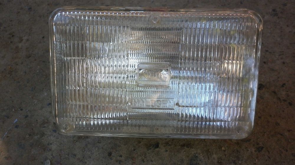 Фонарь галогеновый 24v 70w Japan