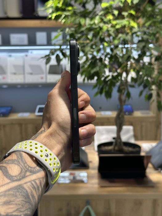 iPhone 15 Pro Max, 256gb,E-Sim ,Обмін/Гарантія