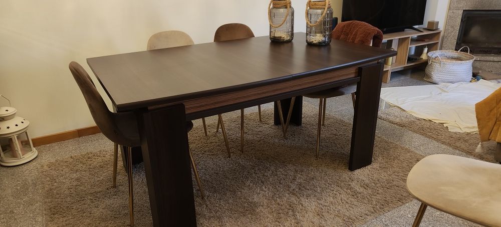 Sala Jantar , mesa com ou sem aparador