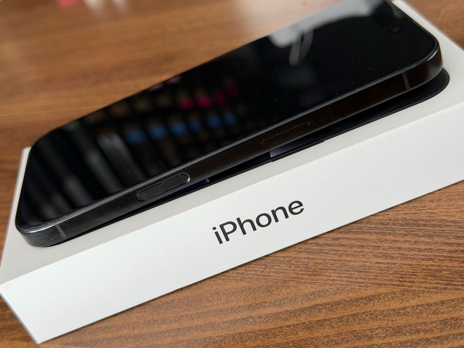 iPhone 16 pro 256GB