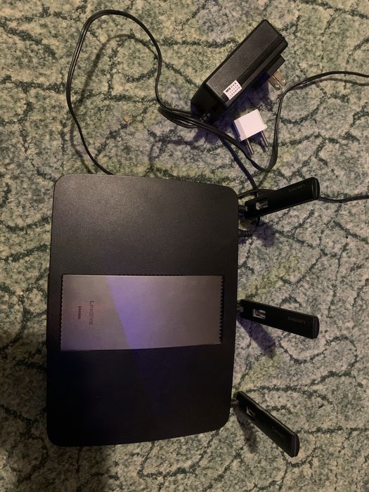 Роутер Linksys EA 6900